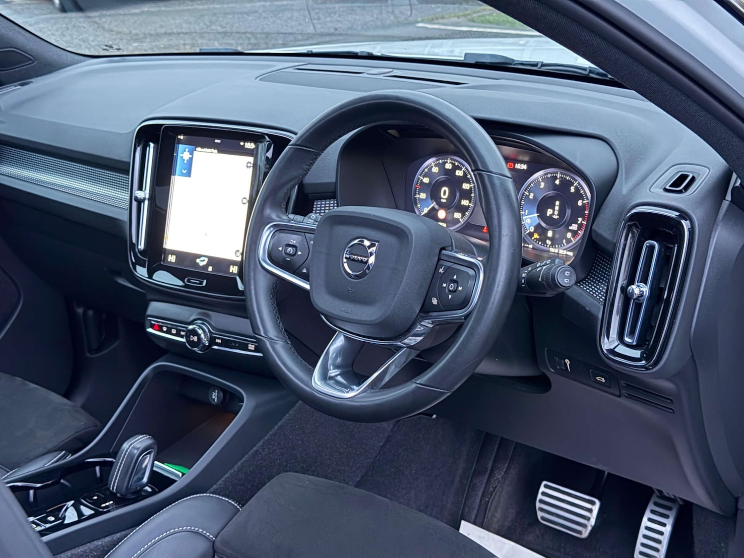 Used Volvo XC40 2021 for sale - 77437526: Photo 70