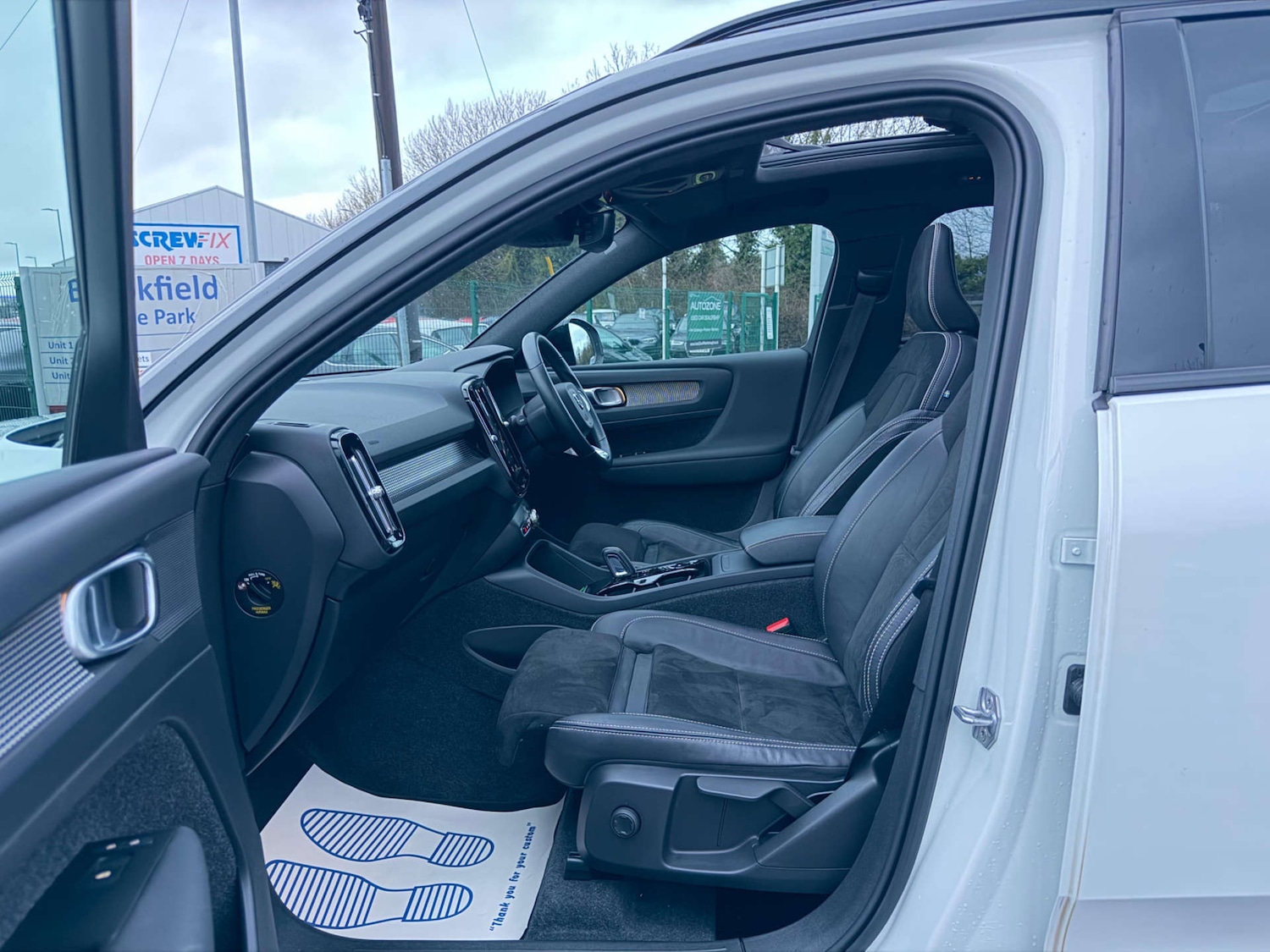 Used Volvo XC40 2021 for sale - 77437526: Photo 76