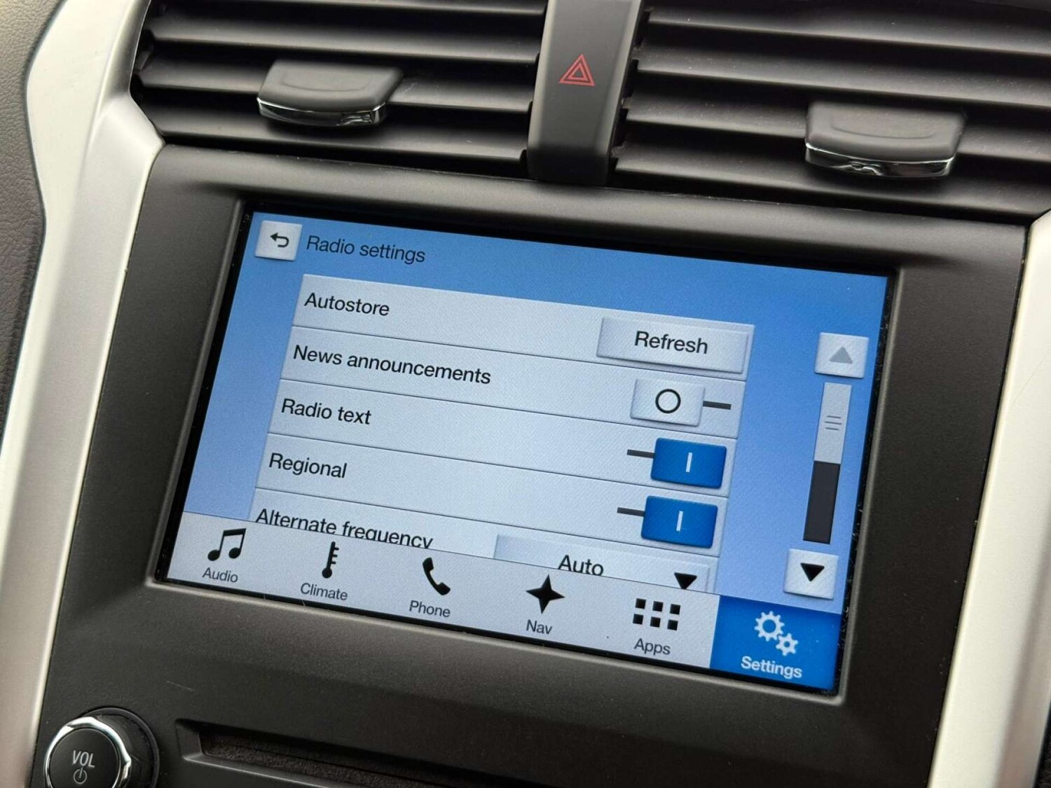 Used Ford Mondeo 2016 for sale - 77535112: Photo 53