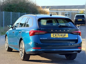 Used Skoda Octavia 2021 for sale - 77437456: Photo