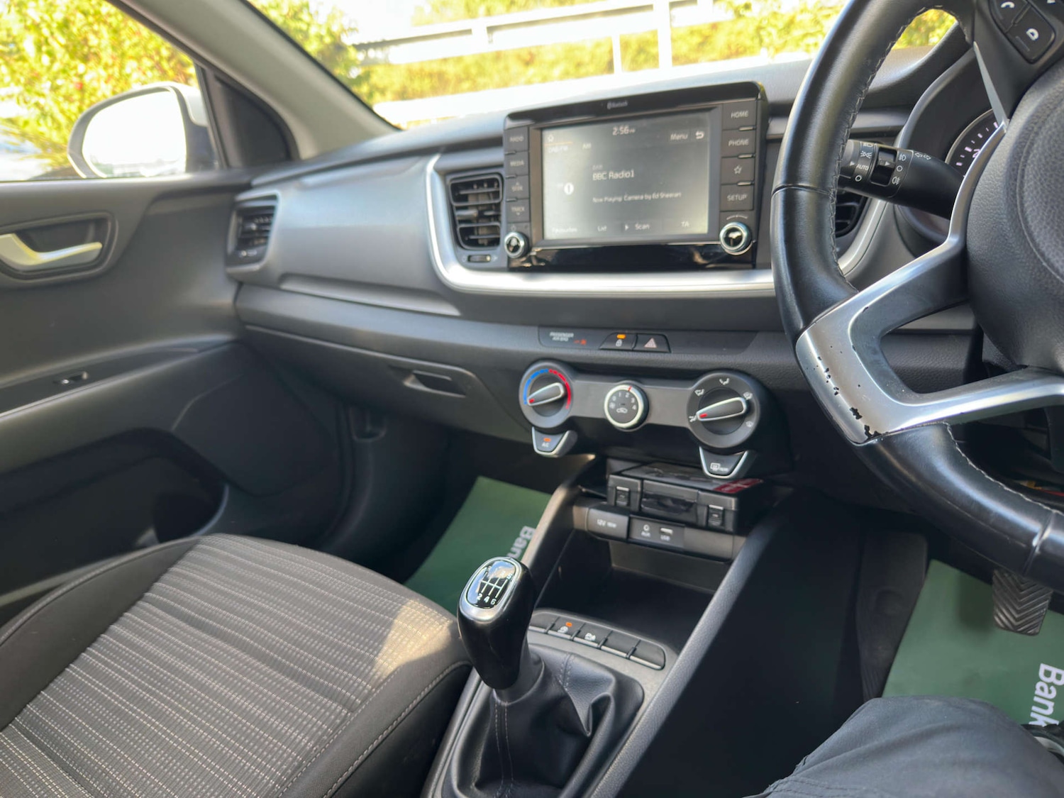 Used Kia Stonic 2019 for sale - 77437567: Photo 27