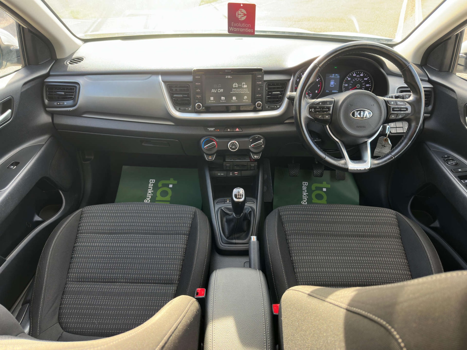 Used Kia Stonic 2019 for sale - 77437567: Photo 34