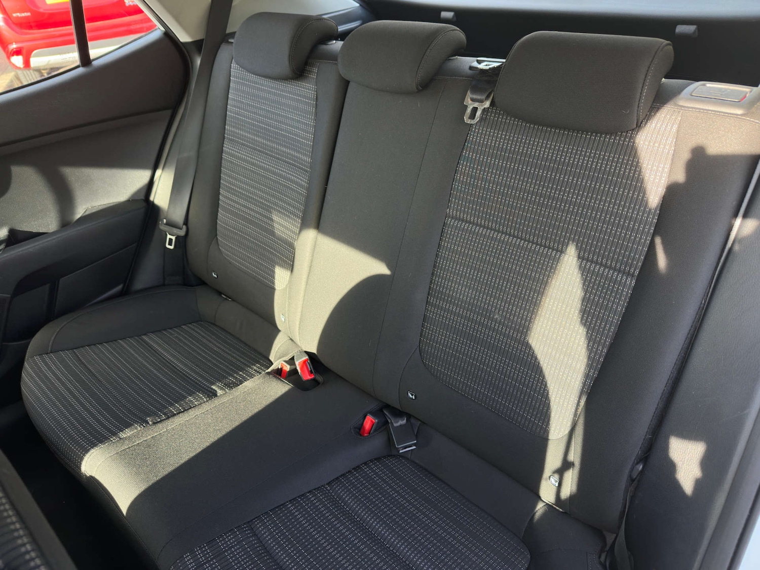 Used Kia Stonic 2019 for sale - 77437567: Photo 38