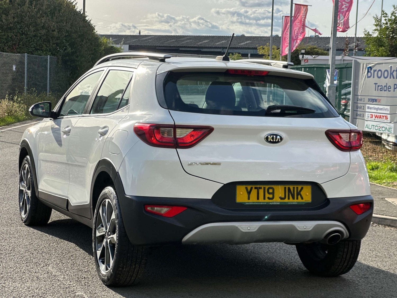 Used Kia Stonic 2019 for sale - 77437567: Photo 4