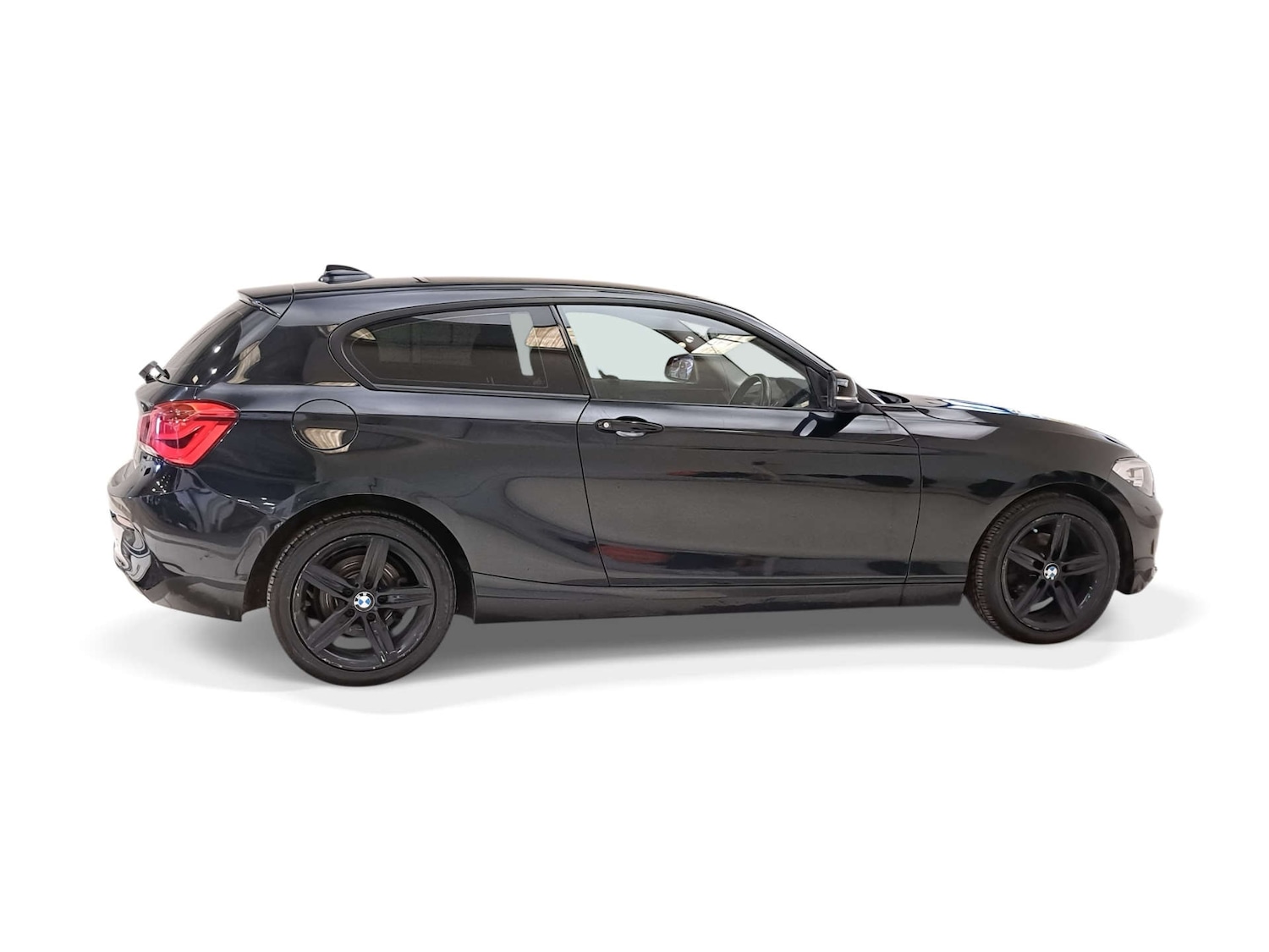 Used BMW 1 Series 2017 for sale - 77920758: Photo 2