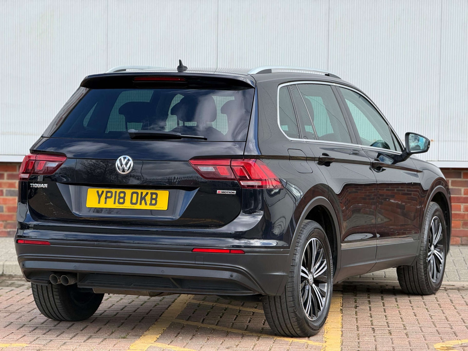 Used Volkswagen Tiguan 2018 for sale - 77437464: Photo 11