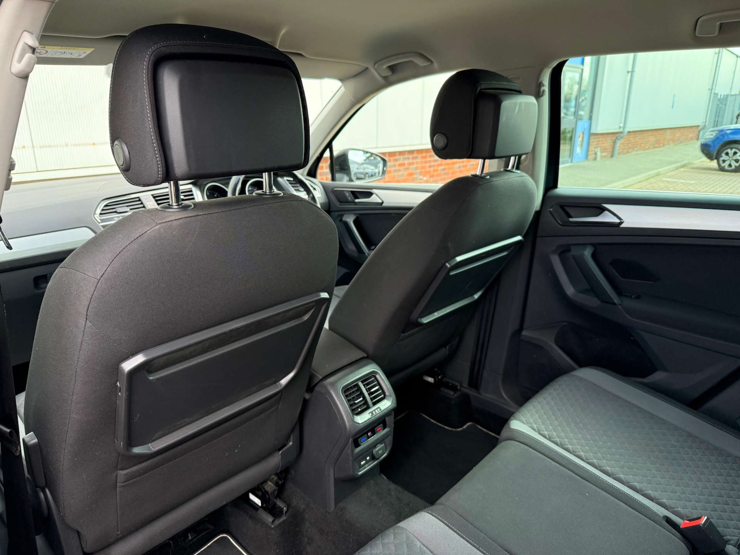 Used Volkswagen Tiguan 2018 for sale - 77437464: Photo 30