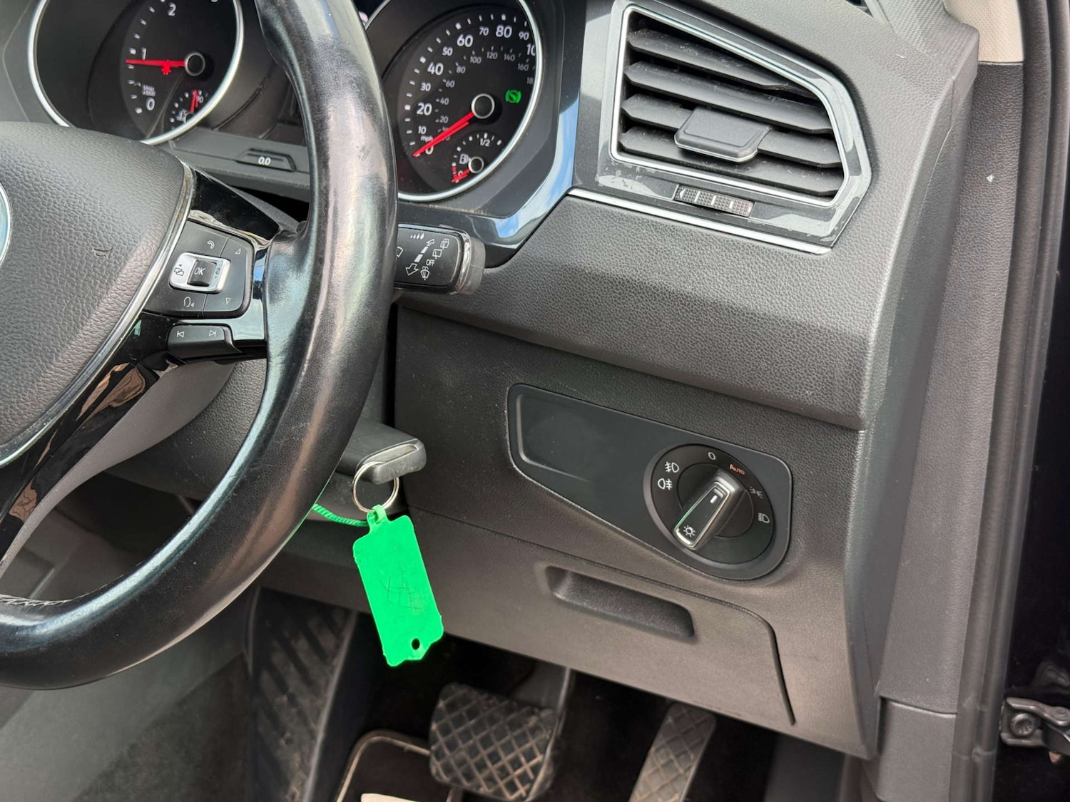 Used Volkswagen Tiguan 2018 for sale - 77437464: Photo 40