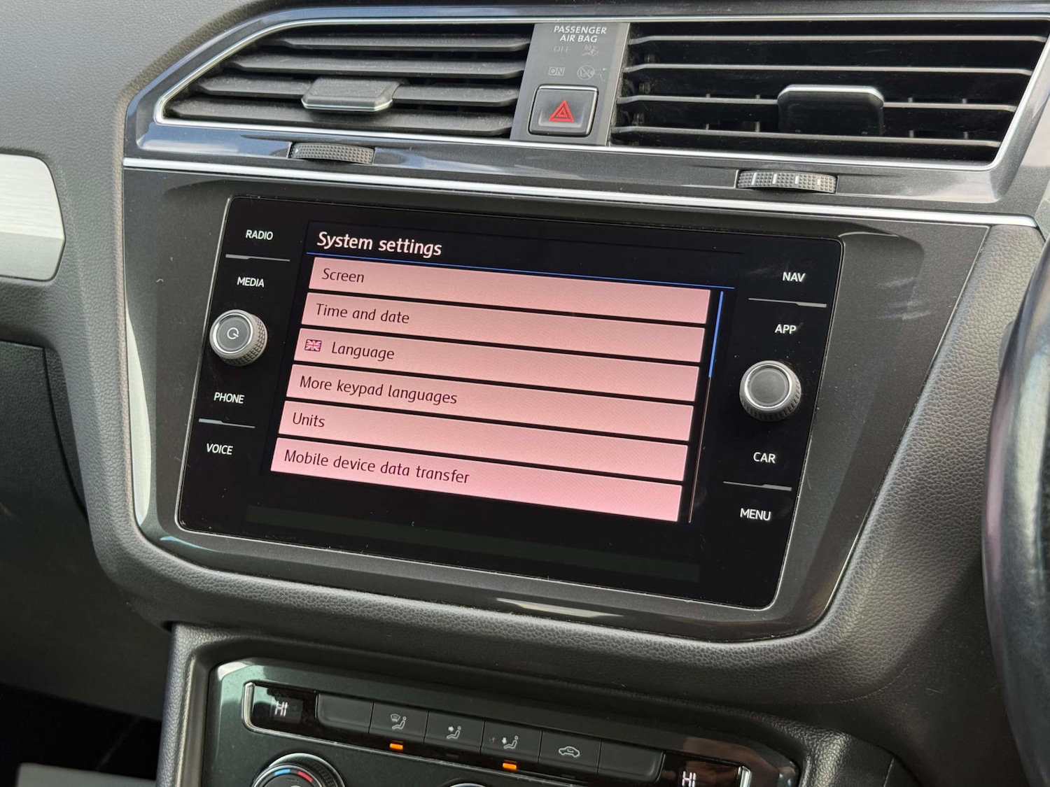 Used Volkswagen Tiguan 2018 for sale - 77437464: Photo 50