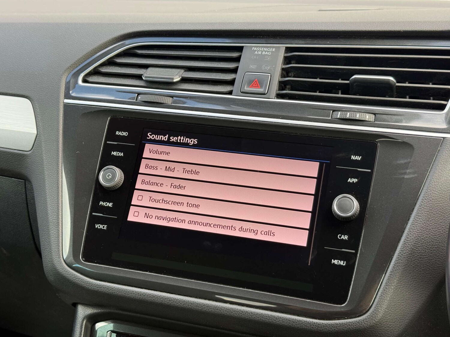 Used Volkswagen Tiguan 2018 for sale - 77437464: Photo 51