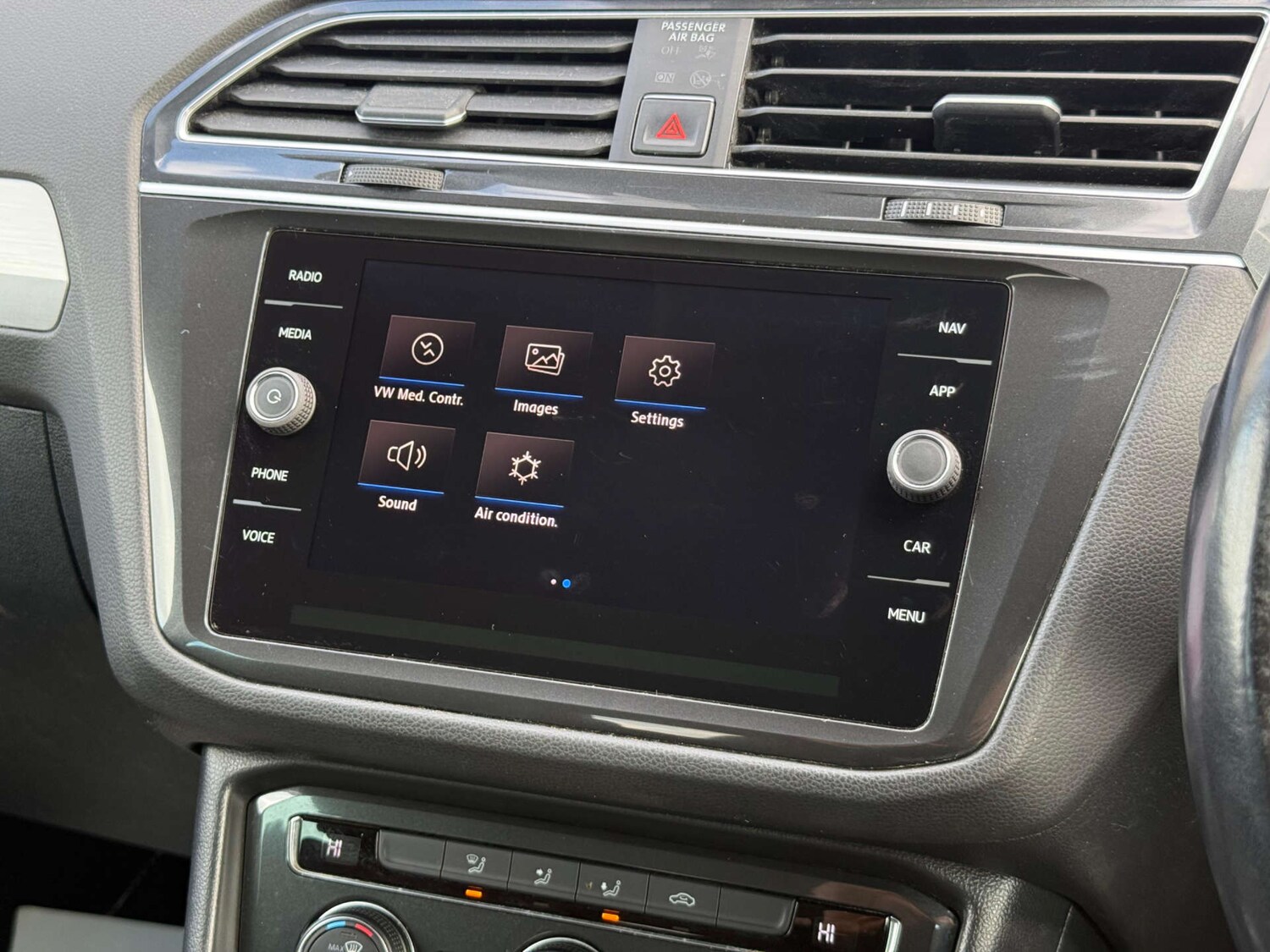 Used Volkswagen Tiguan 2018 for sale - 77437464: Photo 53