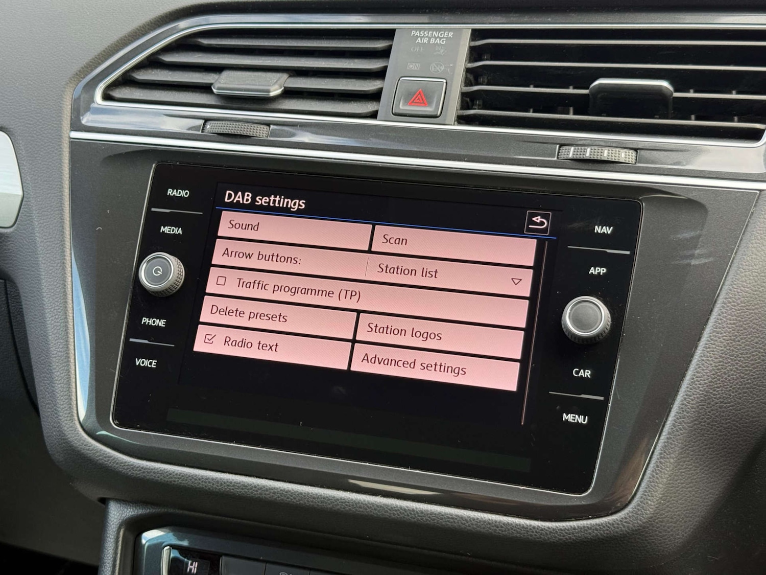 Used Volkswagen Tiguan 2018 for sale - 77437464: Photo 61