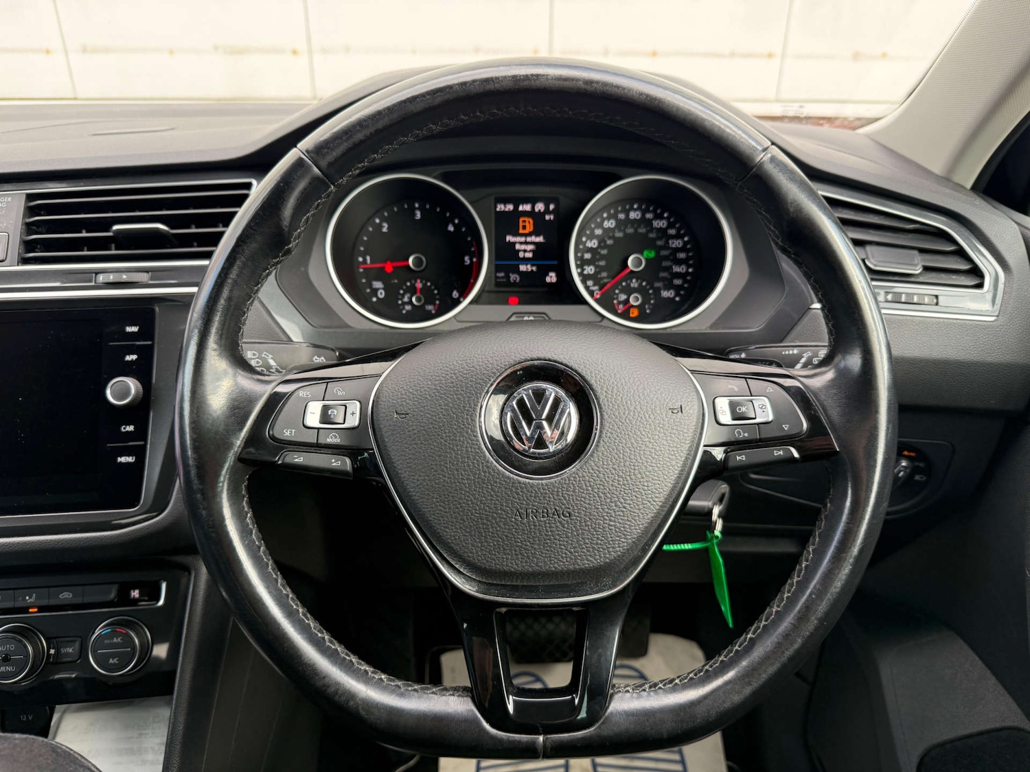 Used Volkswagen Tiguan 2018 for sale - 77437464: Photo 67