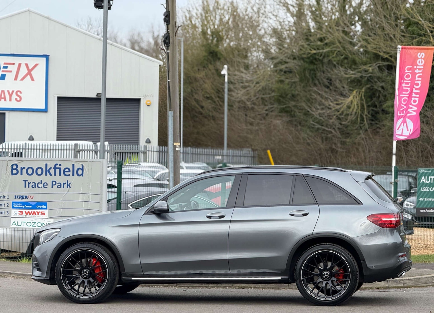 Used Mercedes-Benz GLC 2017 for sale - 77697451: Photo 11