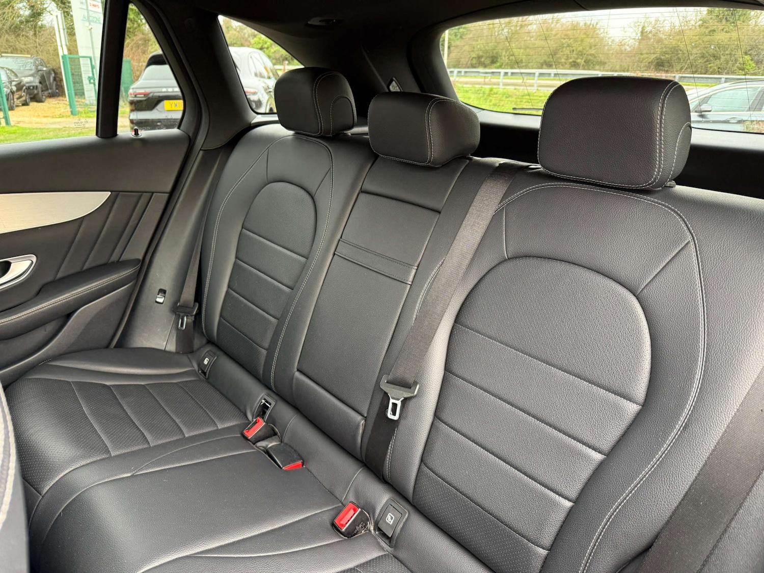 Used Mercedes-Benz GLC 2017 for sale - 77697451: Photo 32