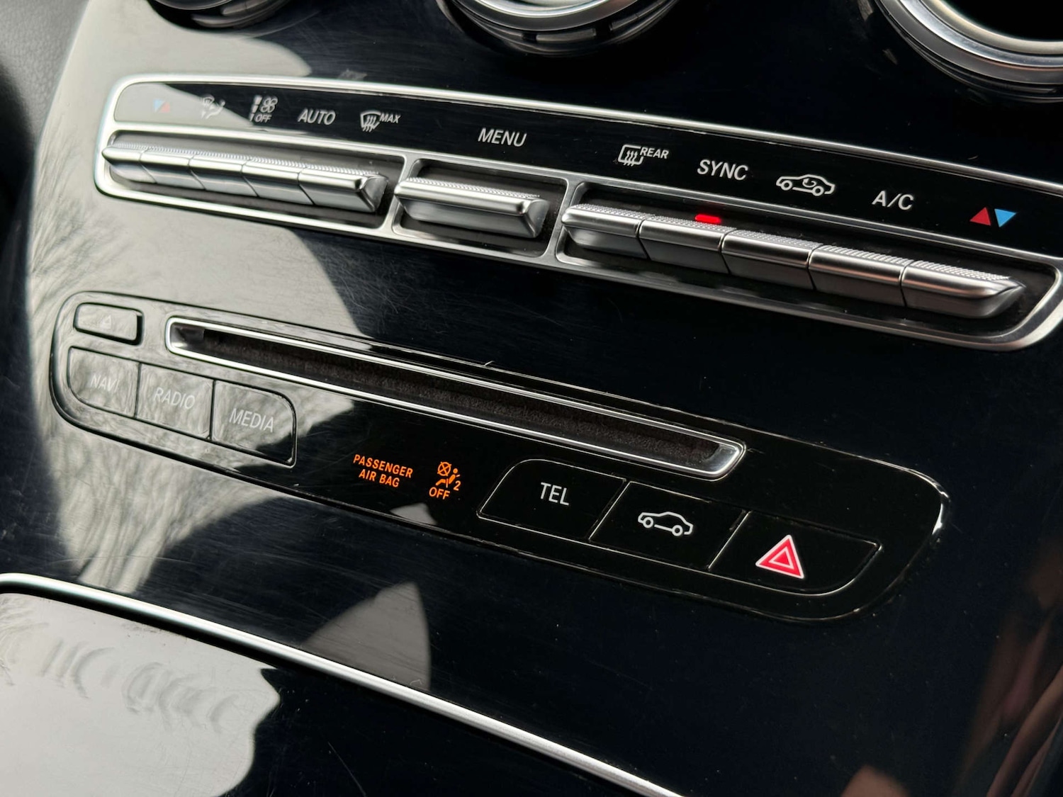 Used Mercedes-Benz GLC 2017 for sale - 77697451: Photo 40