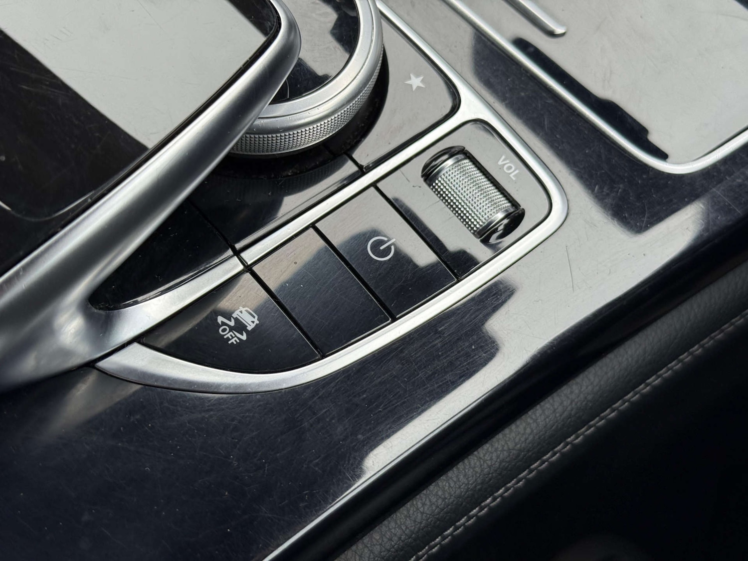 Used Mercedes-Benz GLC 2017 for sale - 77697451: Photo 41