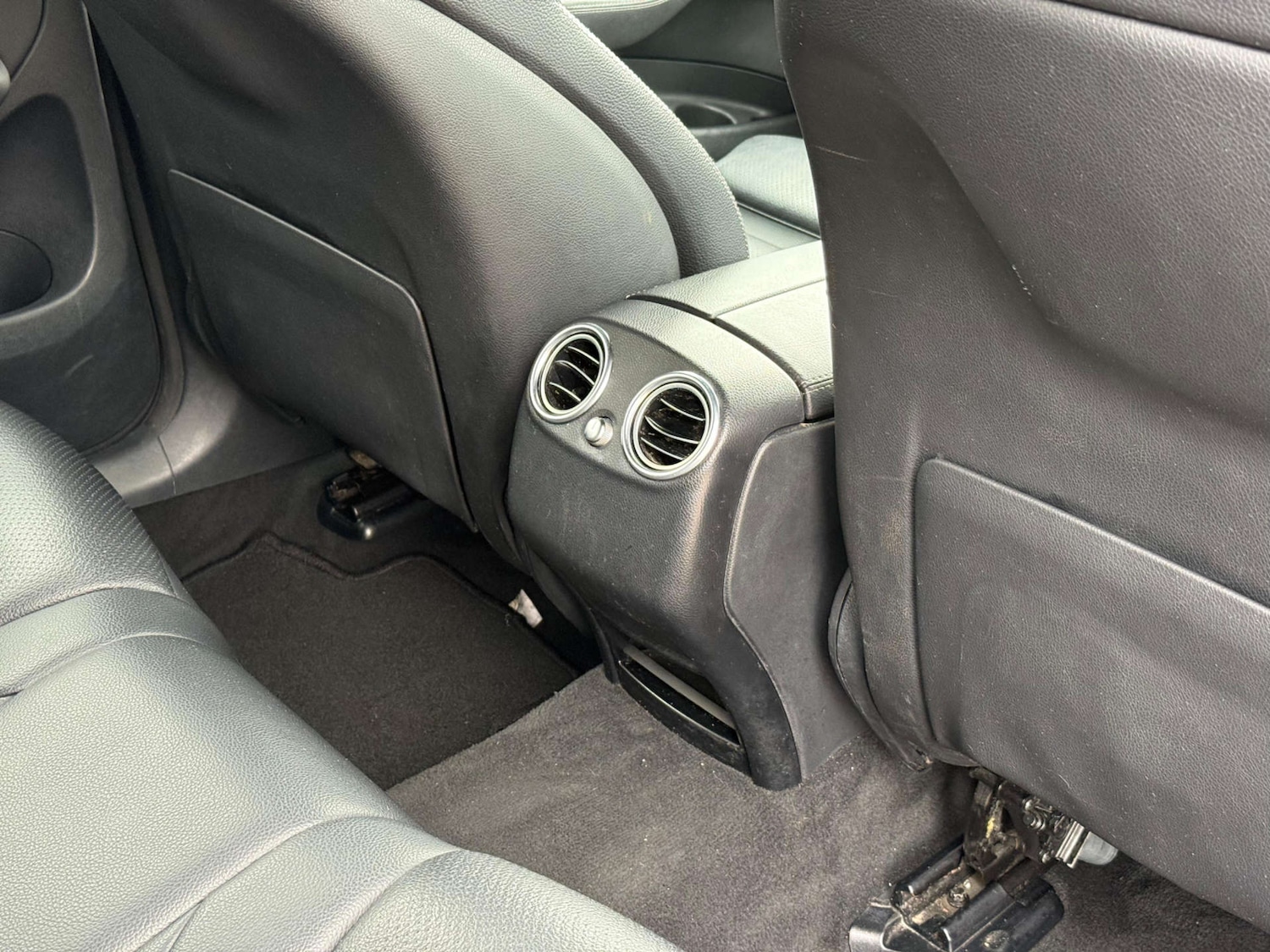 Used Mercedes-Benz GLC 2017 for sale - 77697451: Photo 51