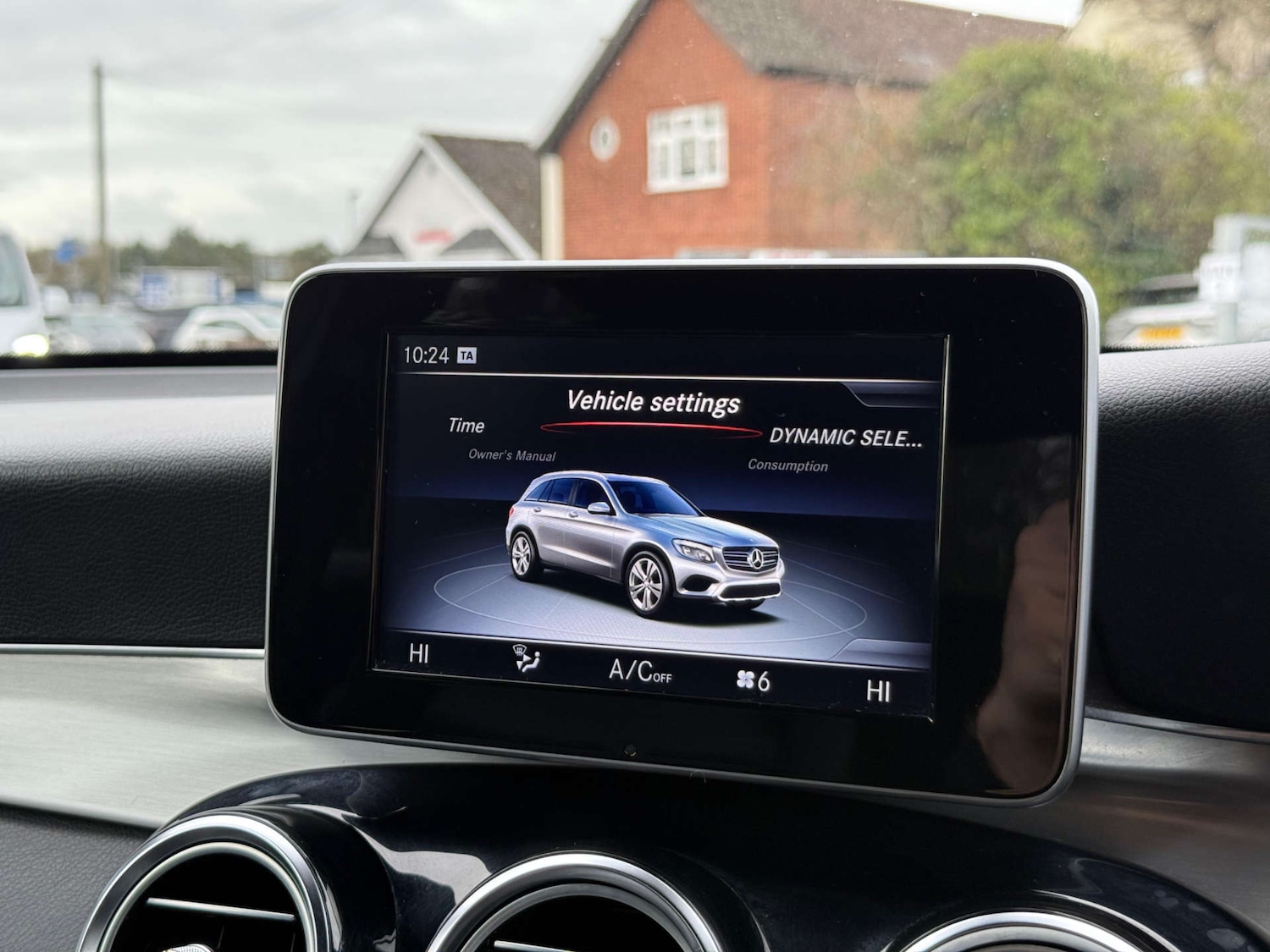 Used Mercedes-Benz GLC 2017 for sale - 77697451: Photo 70