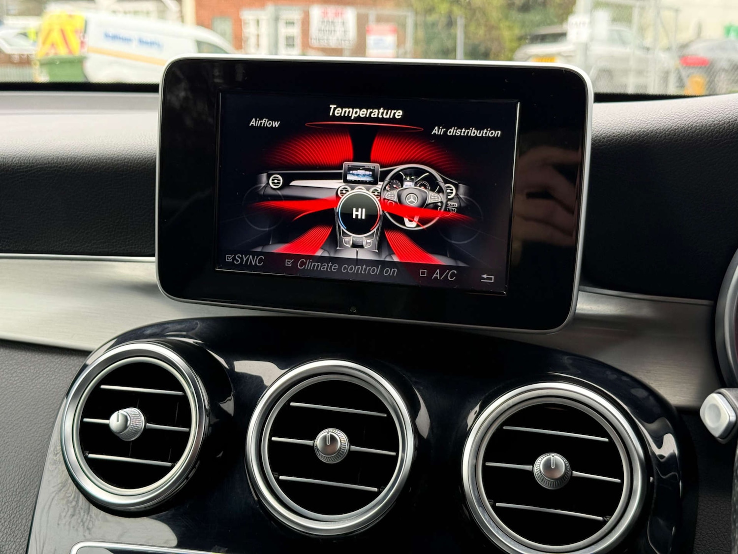 Used Mercedes-Benz GLC 2017 for sale - 77697451: Photo 74