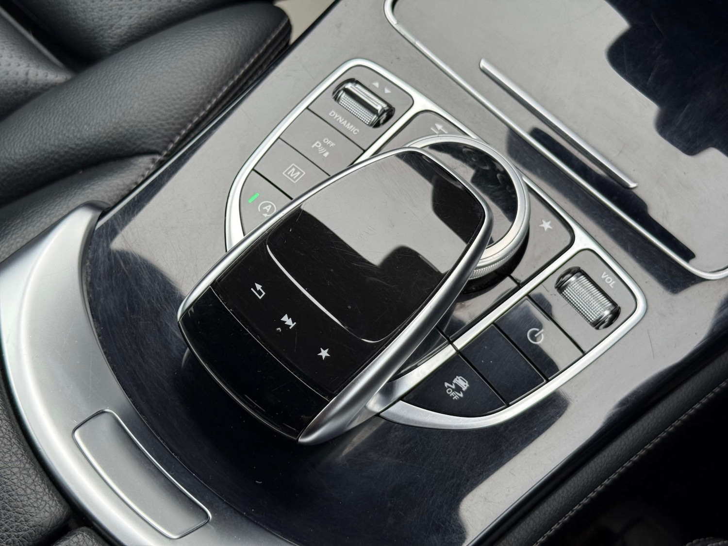 Used Mercedes-Benz GLC 2017 for sale - 77697451: Photo 87