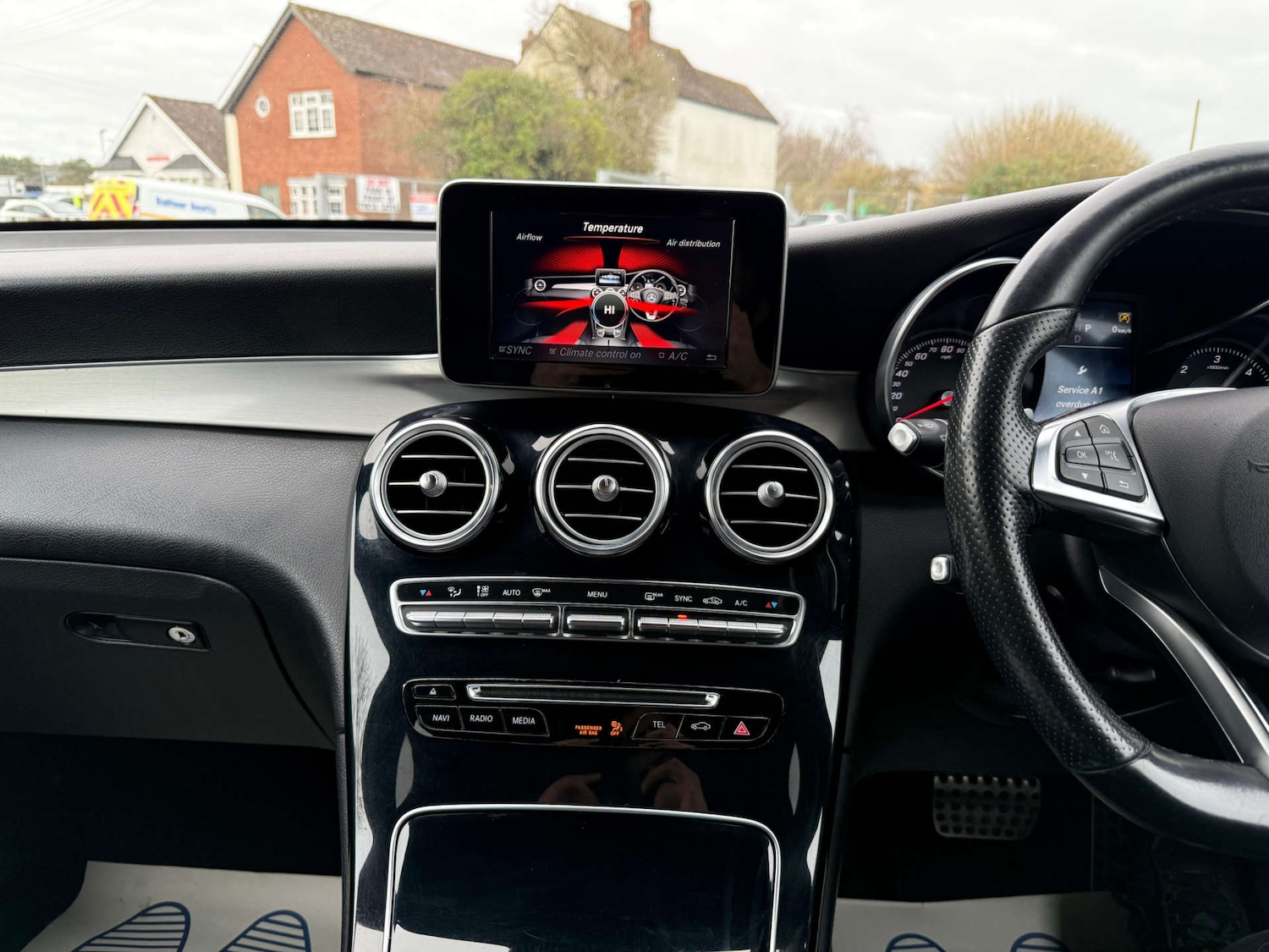 Used Mercedes-Benz GLC 2017 for sale - 77697451: Photo 88