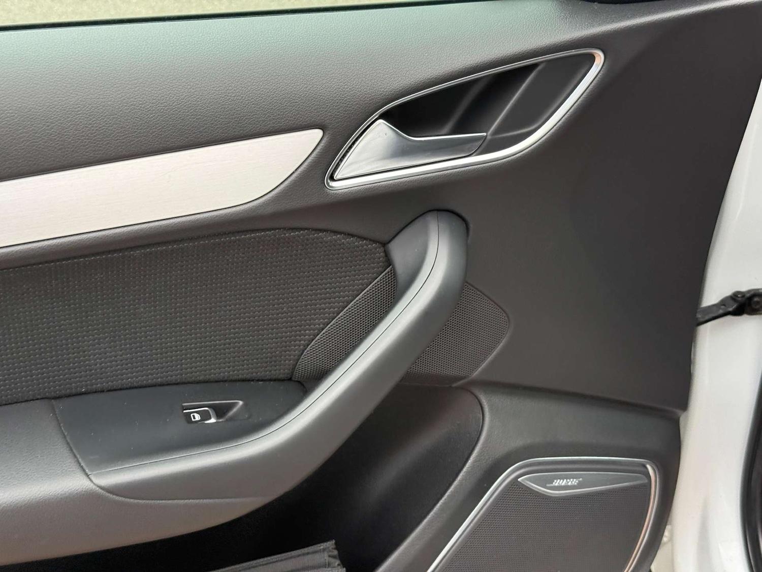 Used Audi Q3 2015 for sale - 78122958: Photo 37