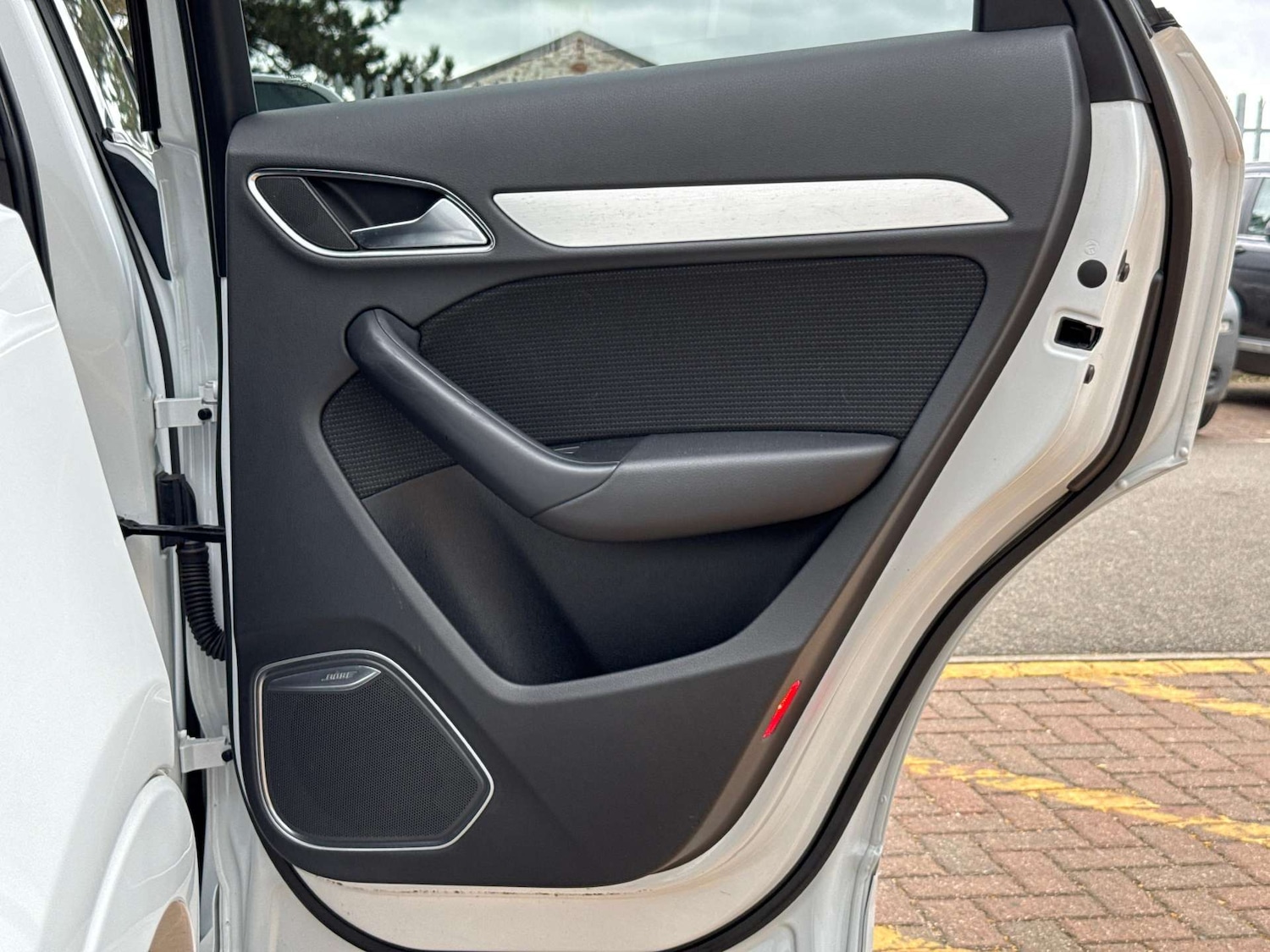 Used Audi Q3 2015 for sale - 78122958: Photo 38