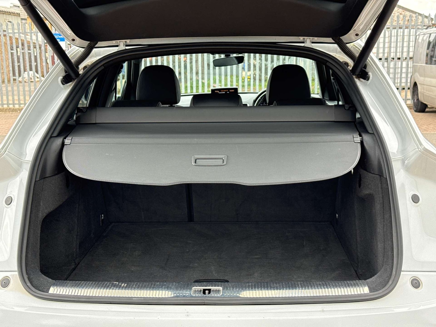 Used Audi Q3 2015 for sale - 78122958: Photo 53