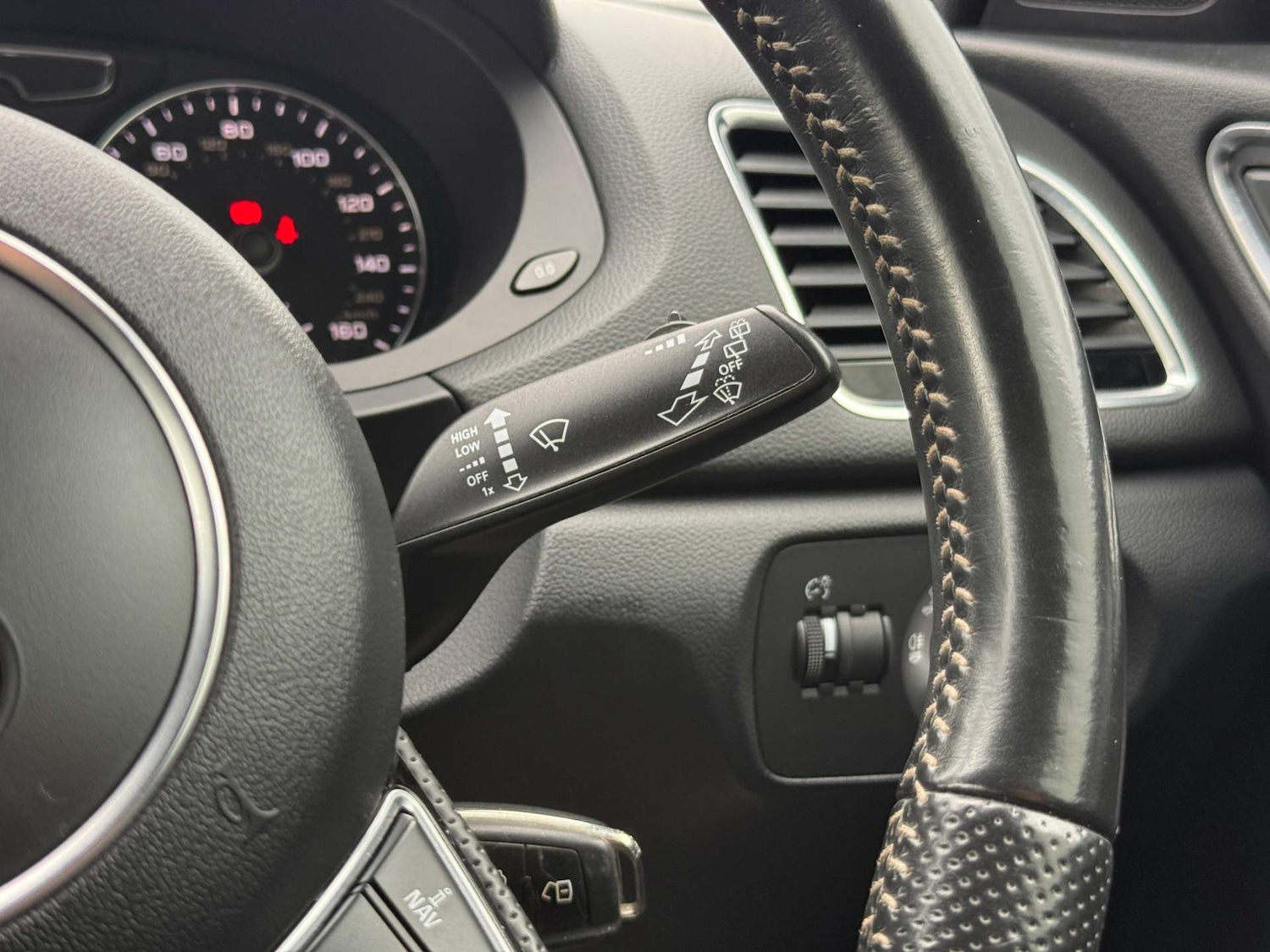 Used Audi Q3 2015 for sale - 78122958: Photo 65