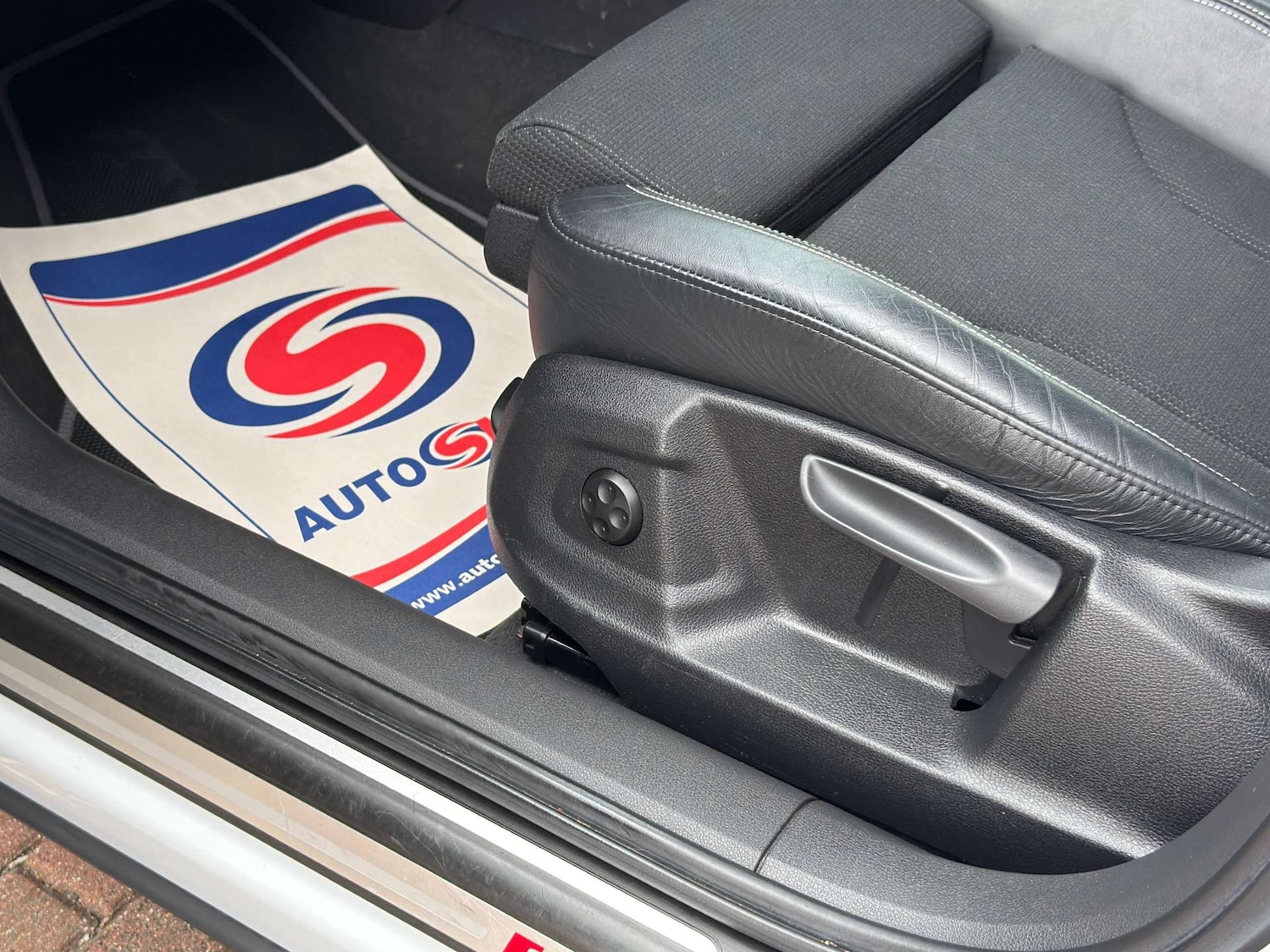 Used Audi Q3 2015 for sale - 78122958: Photo 68