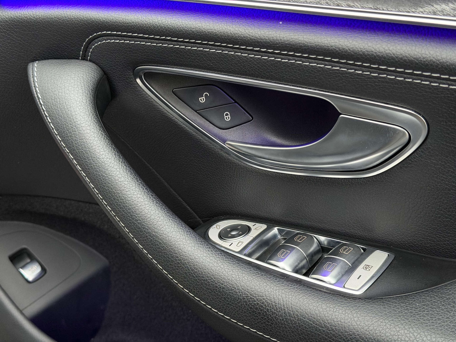 Used Mercedes-Benz CLS 2020 for sale - 77437641: Photo 51