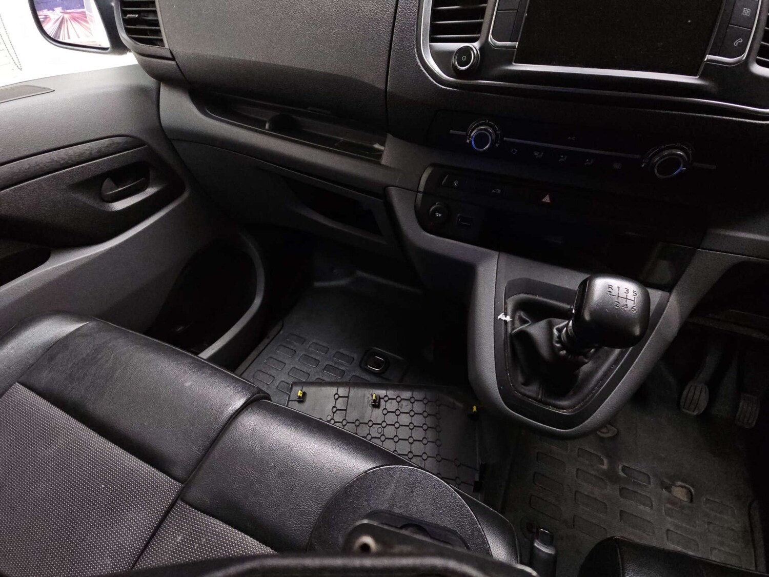 Used Peugeot Expert 2019 for sale - 77749088: Photo 10