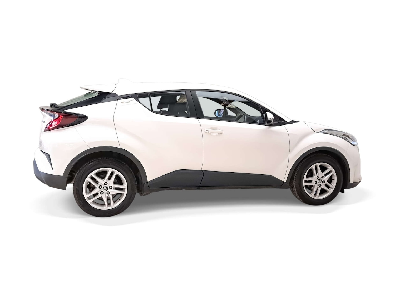 Used Toyota C-HR 2022 for sale - 77920747: Photo 8