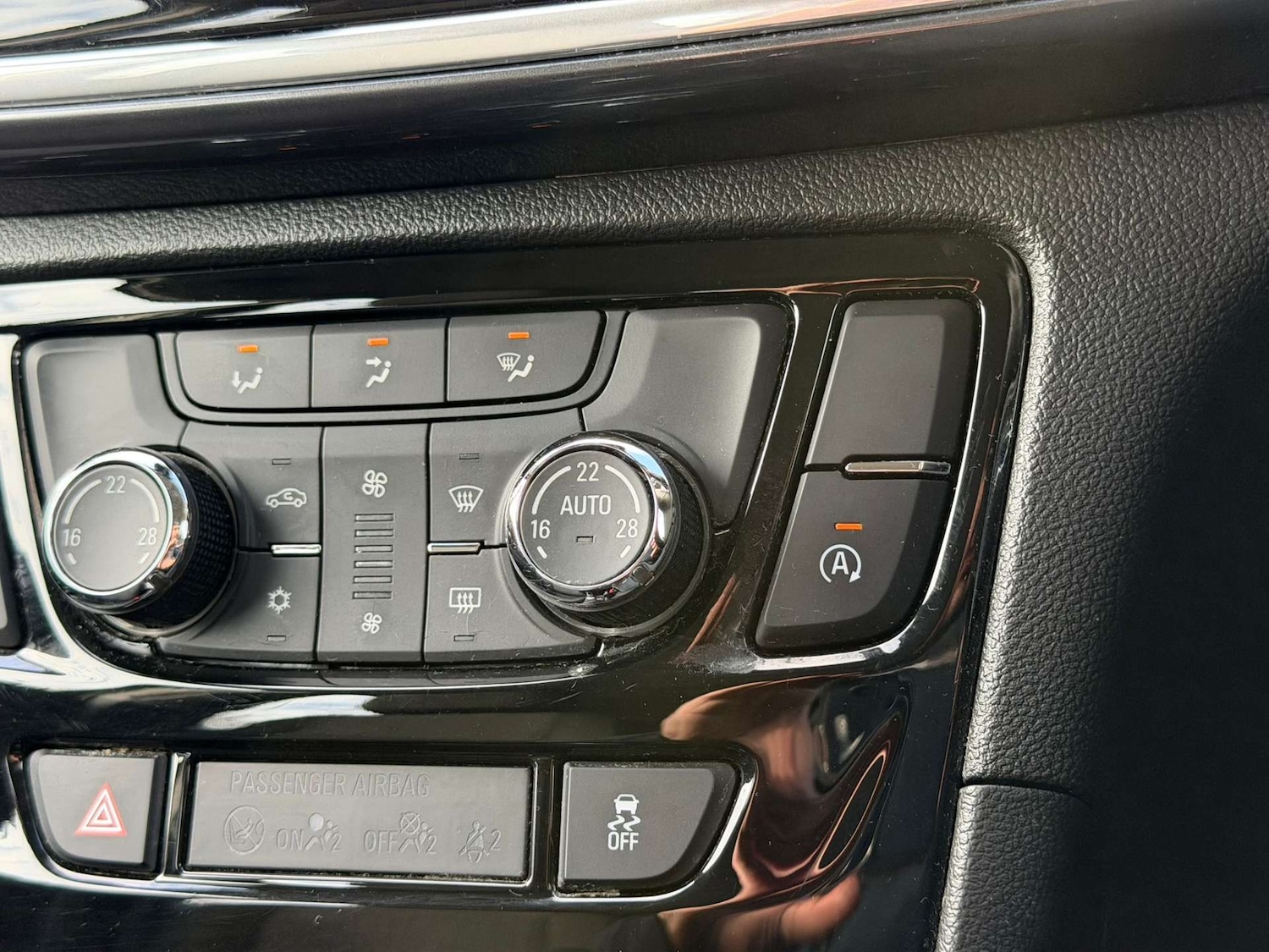 Used Vauxhall Mokka X 2019 for sale - 77437611: Photo 74