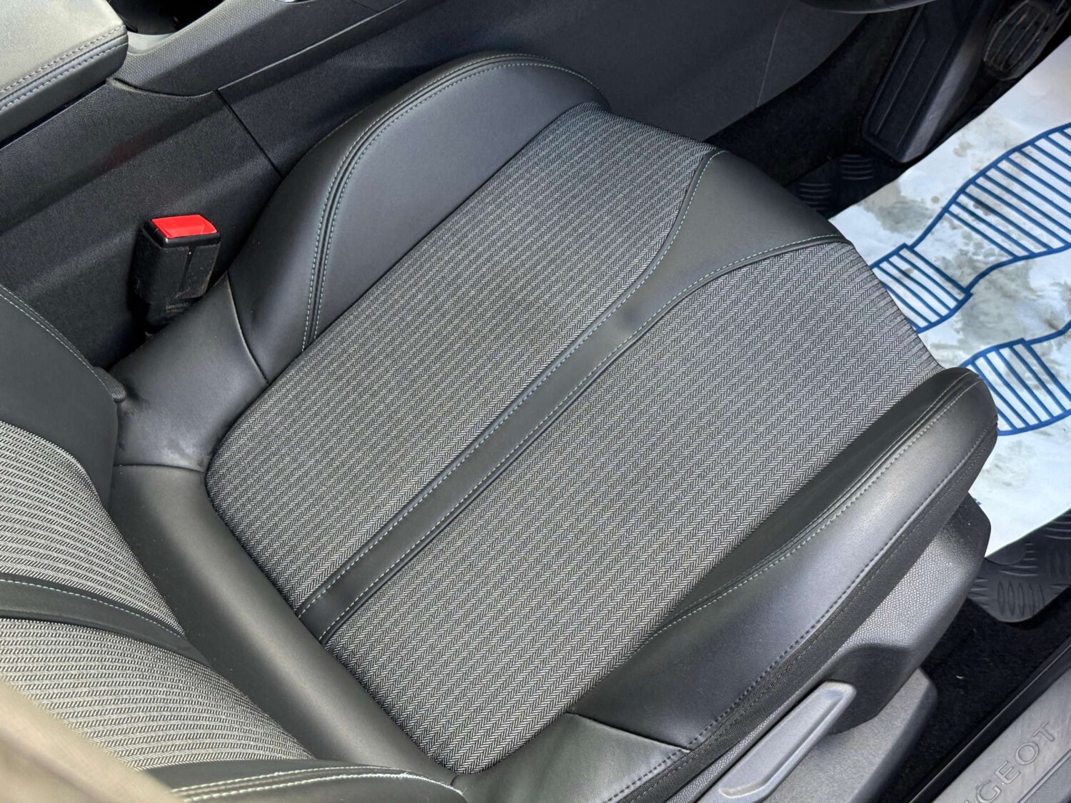 Used Peugeot 3008 2021 for sale - 77437649: Photo 33