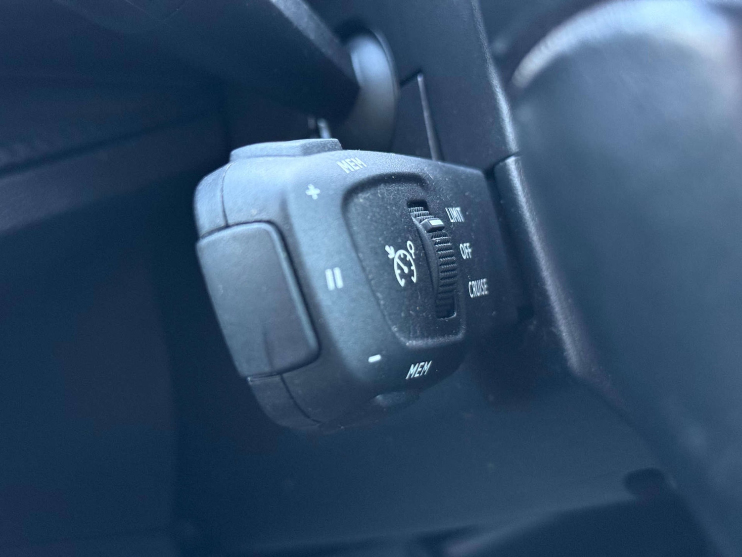 Used Peugeot 3008 2021 for sale - 77437649: Photo 35