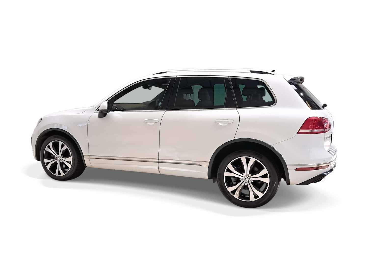 Used Volkswagen Touareg 2017 for sale - 77818842: Photo 5