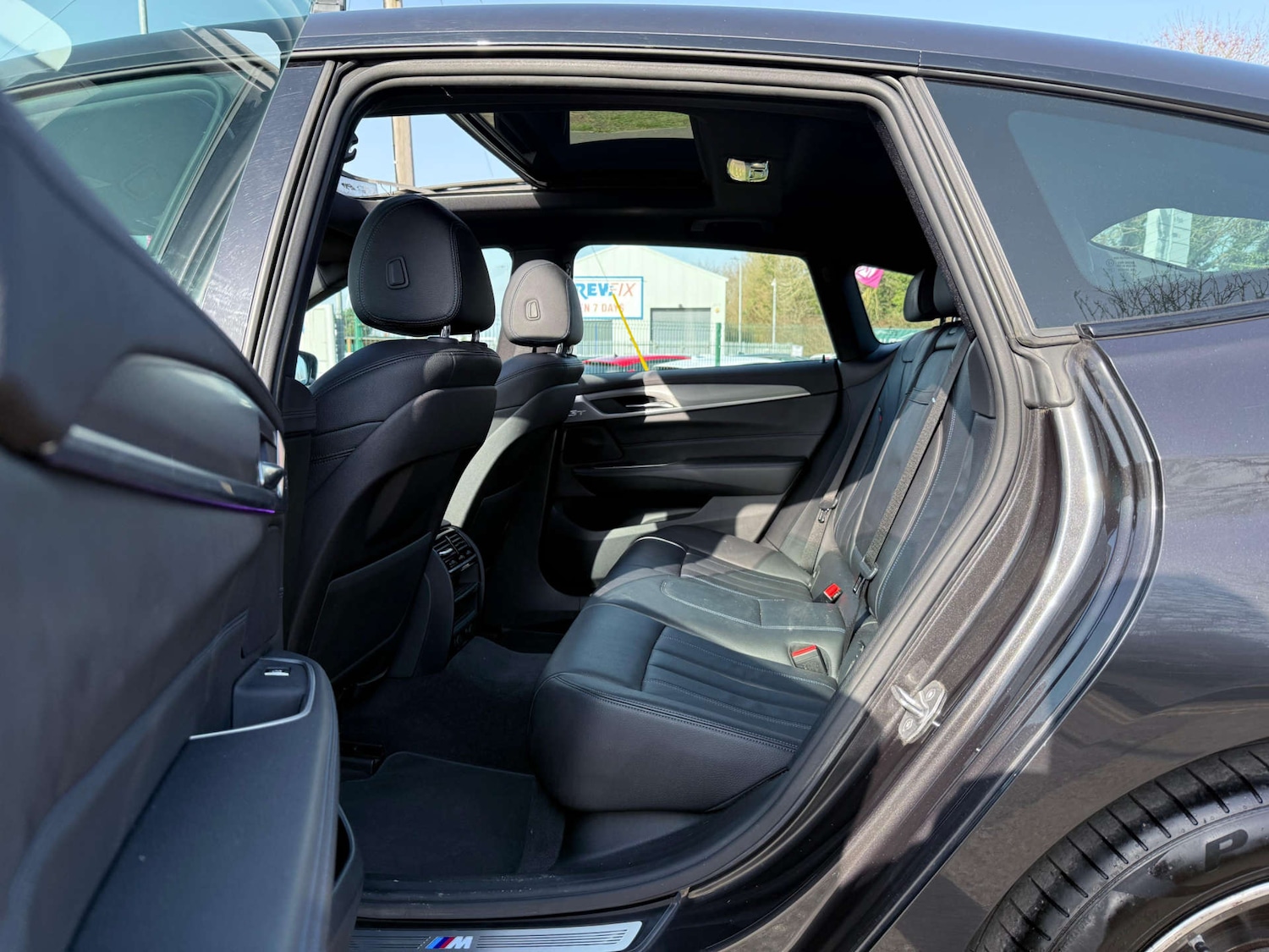 Used BMW 6 Series 2019 for sale - 77697453: Photo 27