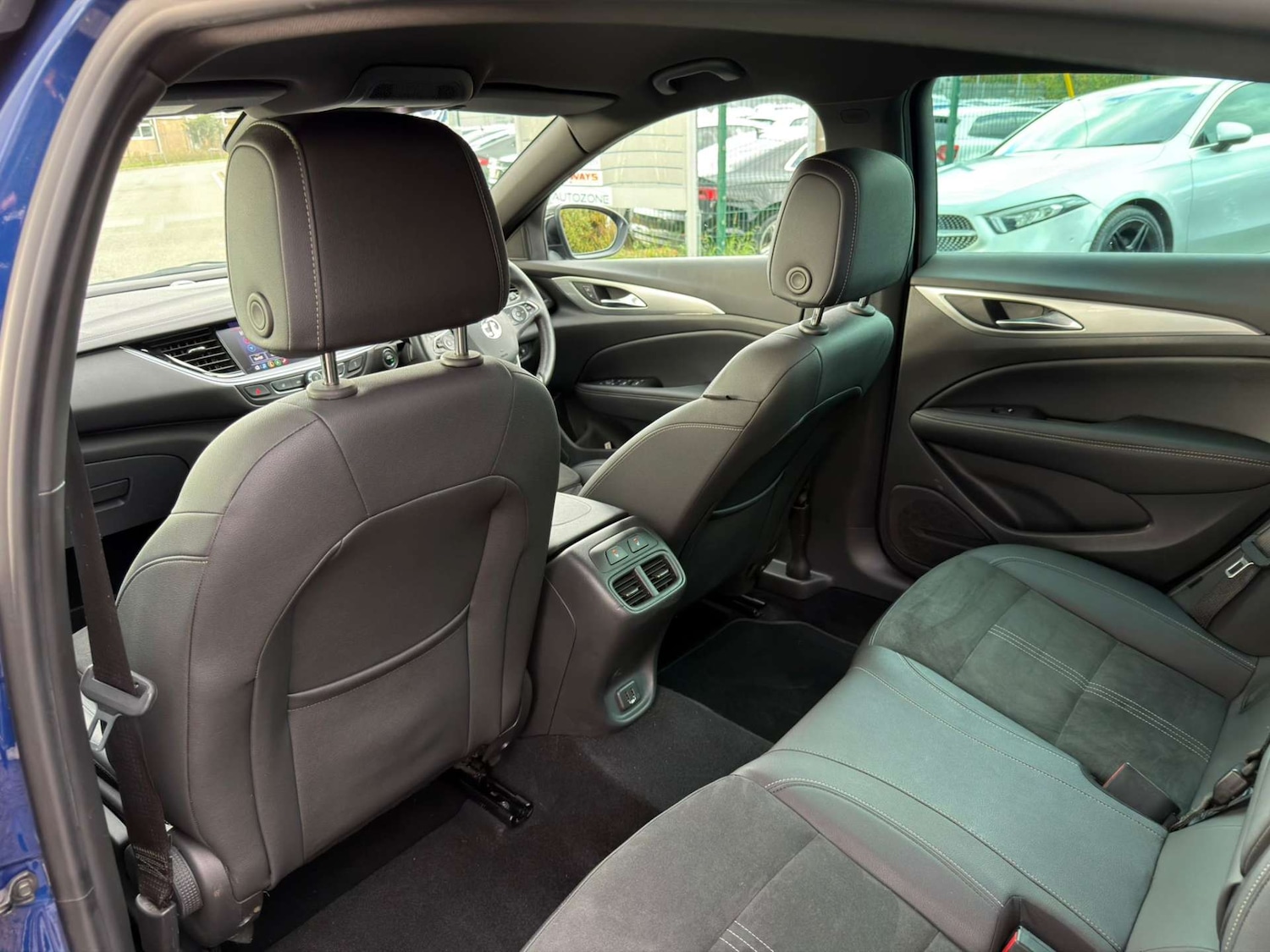 Used Vauxhall Insignia 2021 for sale - 77437708: Photo 93