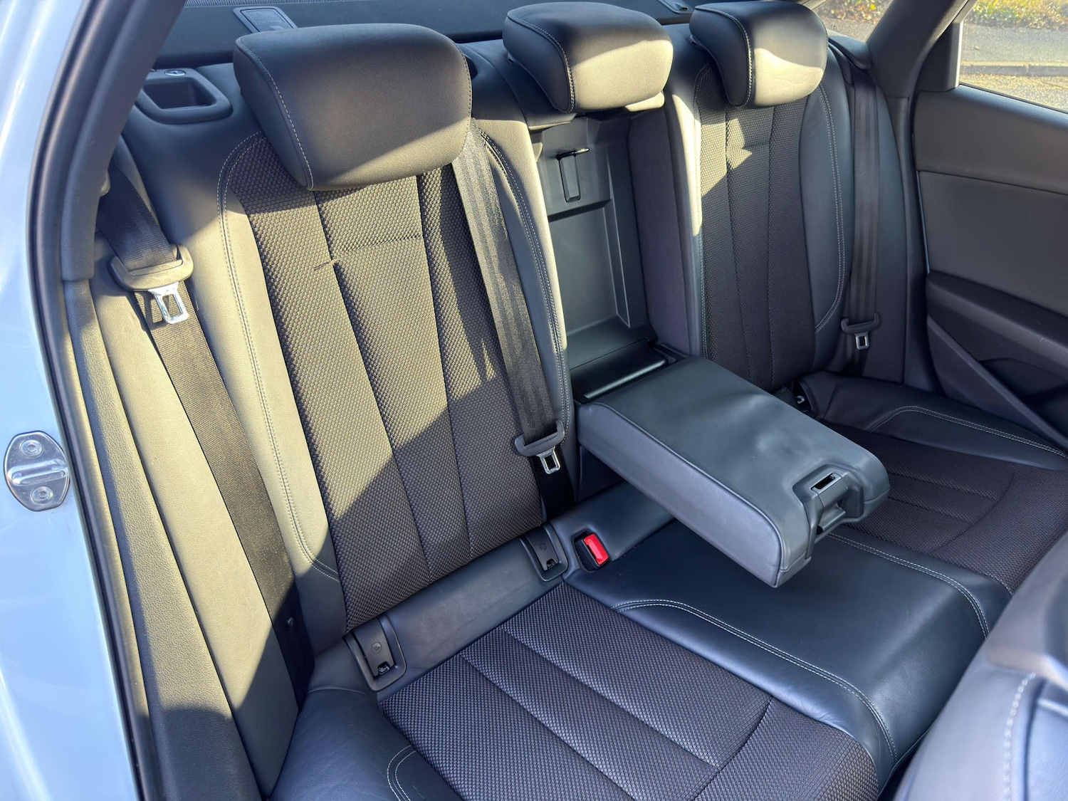 Used Audi A4 2016 for sale - 77437511: Photo 17