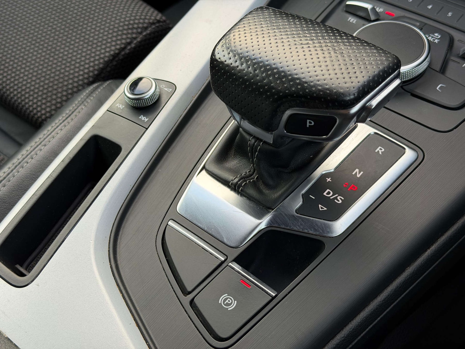 Used Audi A4 2016 for sale - 77437511: Photo 21