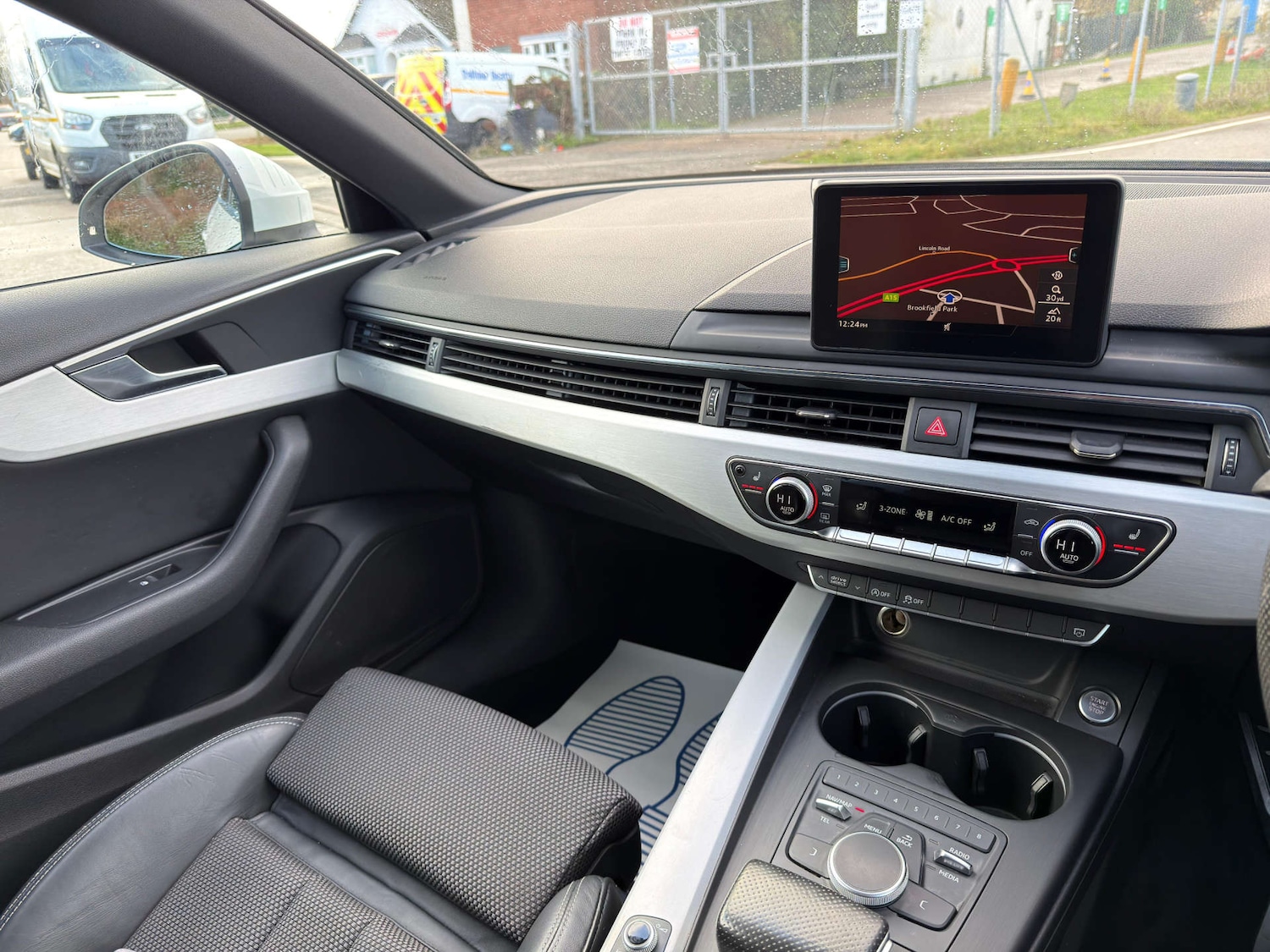 Used Audi A4 2016 for sale - 77437511: Photo 23