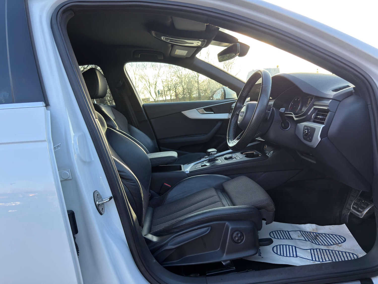 Used Audi A4 2016 for sale - 77437511: Photo 28