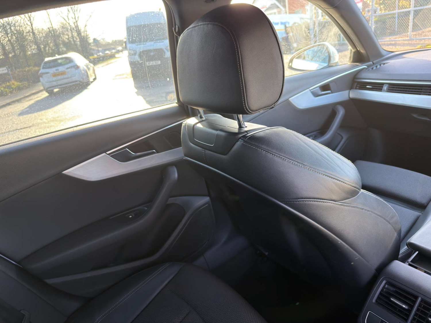 Used Audi A4 2016 for sale - 77437511: Photo 33