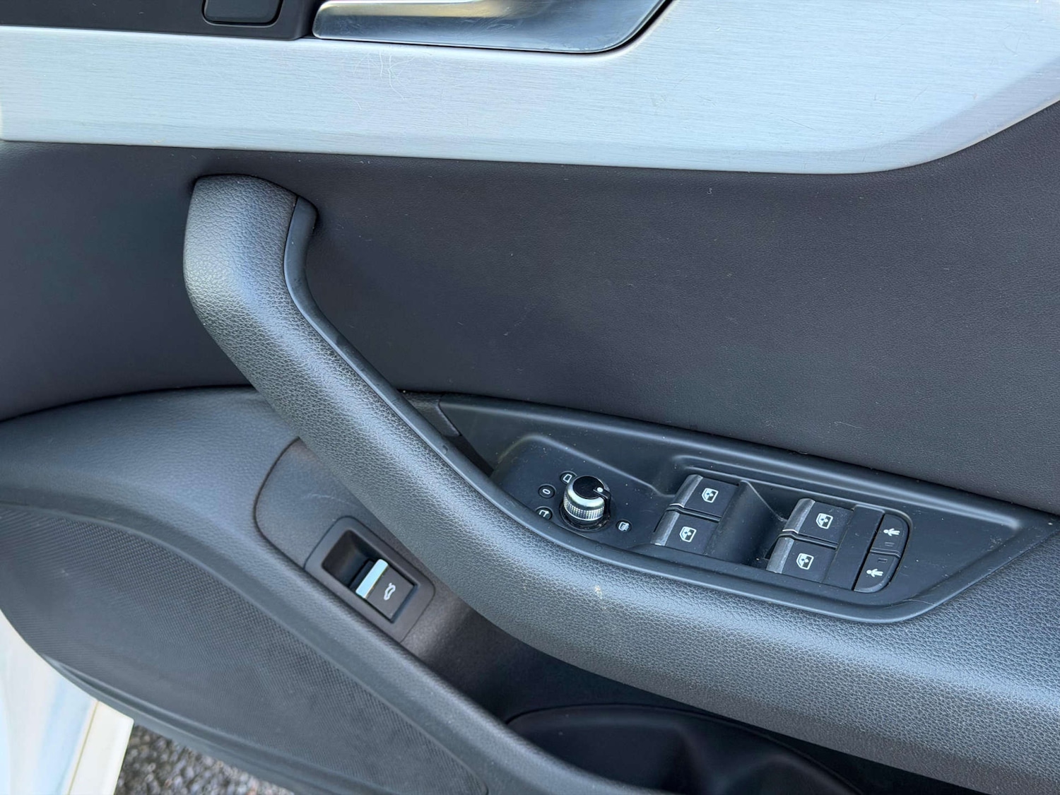 Used Audi A4 2016 for sale - 77437511: Photo 44