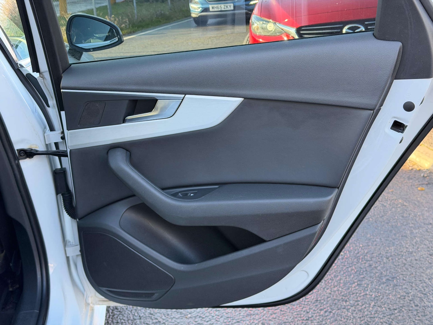 Used Audi A4 2016 for sale - 77437511: Photo 50