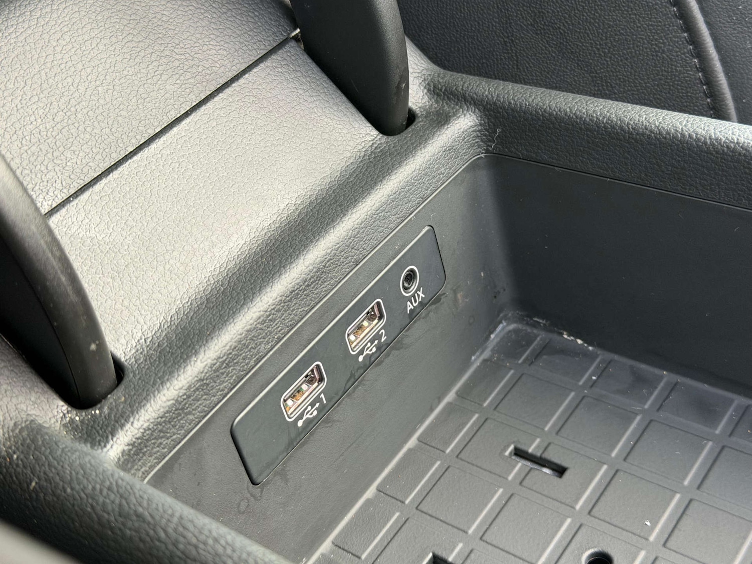 Used Audi A4 2016 for sale - 77437511: Photo 85