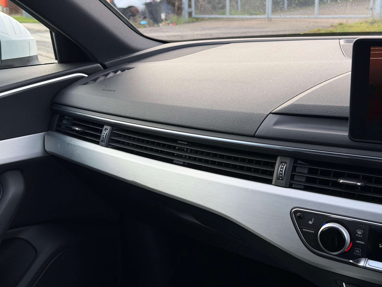 Used Audi A4 2016 for sale - 77437511: Photo 87