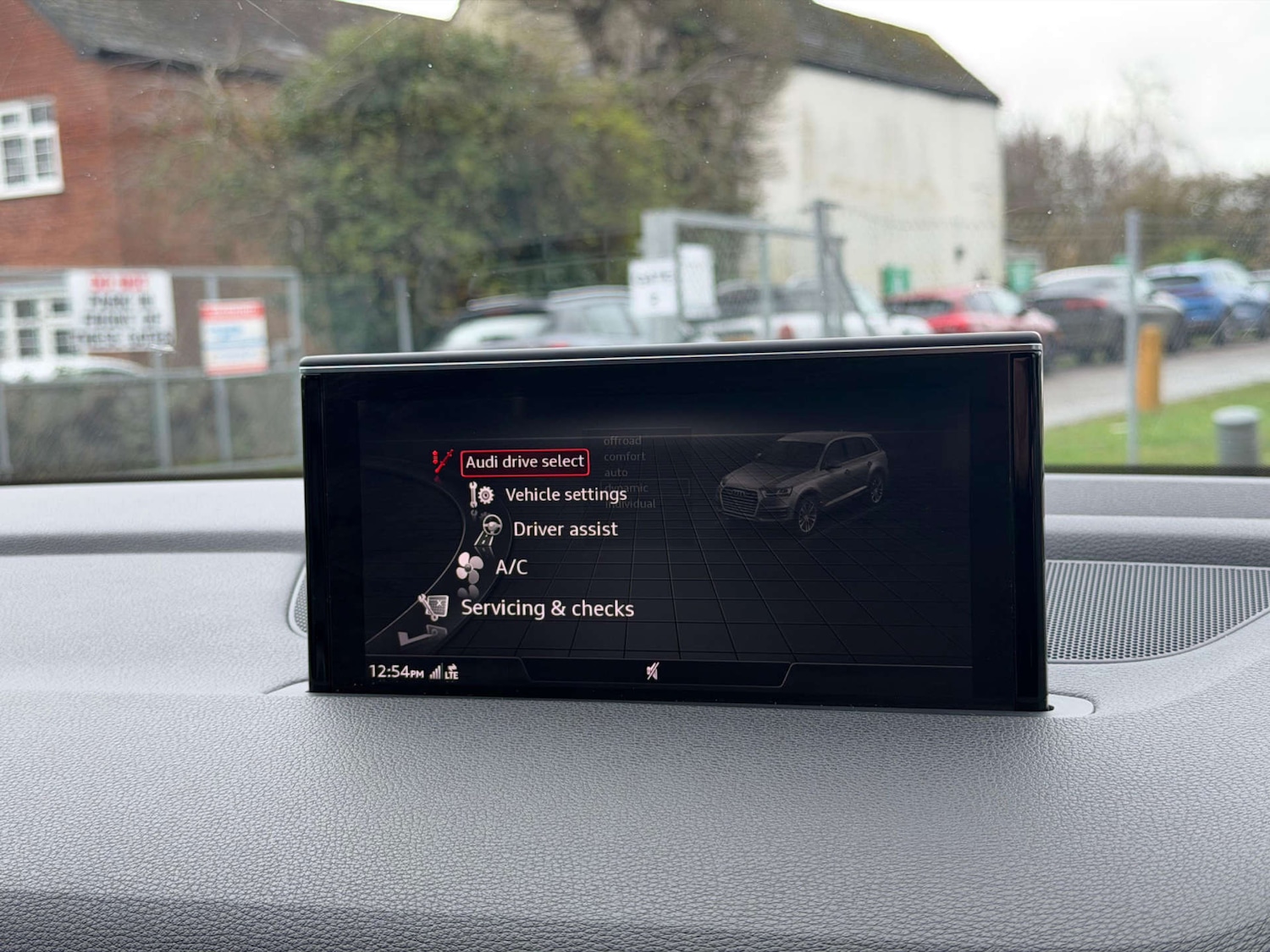 Used Audi Q7 2017 for sale - 77564304: Photo 65